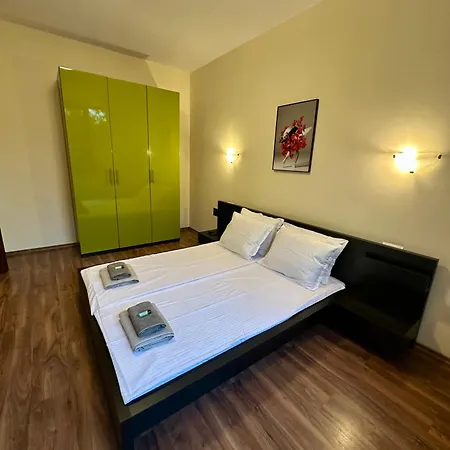 Vea Apartment *