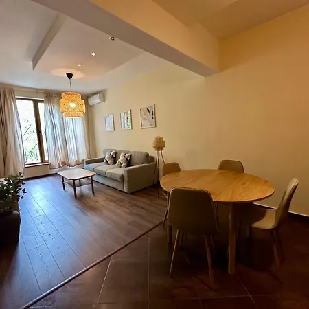 Vea Apartment Appartamento *